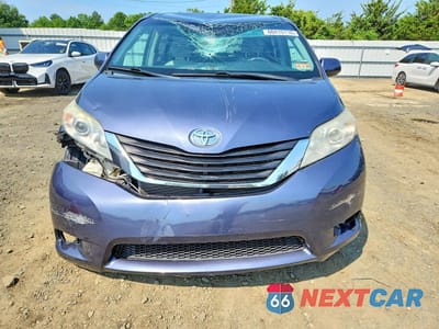 Piąte zdjęcie samochodu w środku: 2015 TOYOTA SIENNA LE VIN:5TDJK3DC3FS123298 - miniatura