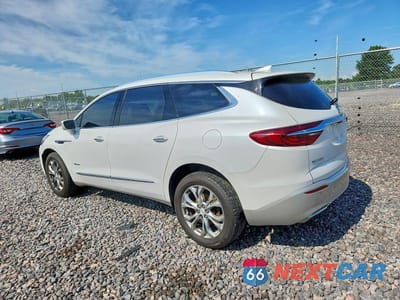 Drugie zdjęcie samochodu z przodu: 2018 BUICK ENCLAVE AVENIR VIN:5GAEVCKW1JJ256218 - miniatura