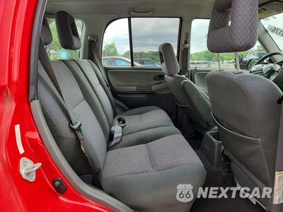Zdjęcie 11 z 13 samochodu: 2004 CHEVROLET TRACKER VIN:2CNBE134846917582 - miniatura