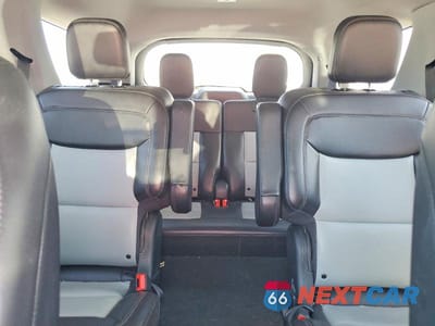 Zdjęcie 10 z 13 samochodu: 2022 FORD EXPLORER XLT VIN:1FMSK8DH4NGB26017 - miniatura