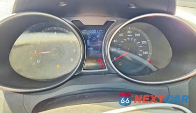 Zdjęcie 9 z 13 samochodu: 2015 HYUNDAI VELOSTER BASE VIN:KMHTC6AD0FU241921 - miniatura