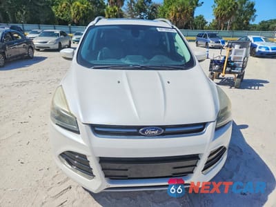 Piąte zdjęcie samochodu w środku: 2015 FORD ESCAPE TITANIUM VIN:1FMCU0JX7FUA66894 - miniatura