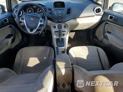 Zdjęcie 8 z 13 samochodu: 2016 FORD FIESTA SE VIN:3FADP4BJ3GM206260 - miniatura