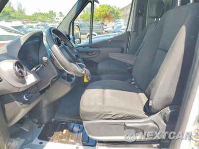 Zdjęcie 7 z 13 samochodu: 2023 MERCEDES-BENZ SPRINTER 2500 DELIVERY VAN VIN:W1Y4KDHY1PT140348 - miniatura