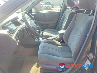 Zdjęcie 7 z 12 samochodu: 2000 TOYOTA CAMRY LE VIN:4T1BG22K3YU758199 - miniatura
