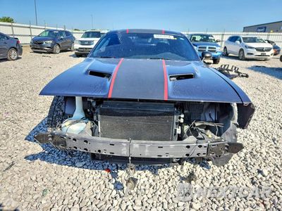 Piąte zdjęcie samochodu w środku: 2018 DODGE CHALLENGER SXT VIN:2C3CDZAG9JH321943 - miniatura