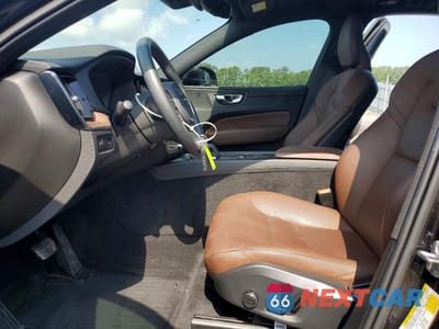 Zdjęcie 7 z 13 samochodu: 2022 VOLVO XC60 B5 MOMENTUM VIN:YV4L12DK4N1025094 - miniatura