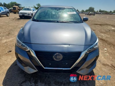 Piąte zdjęcie samochodu w środku: 2022 NISSAN SENTRA S VIN:3N1AB8BV8NY278909 - miniatura