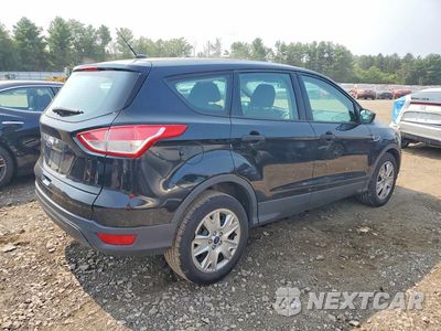 Trzecie zdjęcie samochodu z tyłu: 2016 FORD ESCAPE S VIN:1FMCU0F76GUA49918 - miniatura