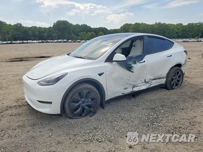 2025 TESLA MODEL Y 7SAYGDEDXSA375092 - główne zdjęcie licytacji z USA - miniatura