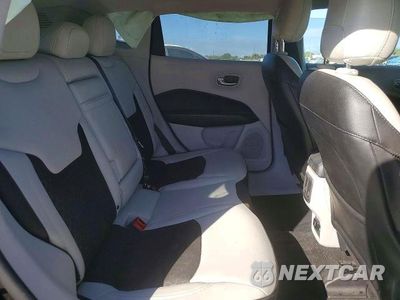 Zdjęcie 11 z 13 samochodu: 2018 JEEP COMPASS LATITUDE VIN:3C4NJCBB5JT256996 - miniatura