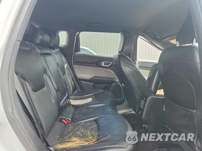 Zdjęcie 11 z 13 samochodu: 2023 JEEP COMPASS LATITUDE VIN:3C4NJDBN2PT561512 - miniatura