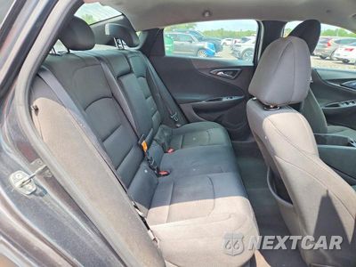 Zdjęcie 10 z 12 samochodu: 2016 CHEVROLET MALIBU LT VIN:1G1ZE5ST9GF326554 - miniatura