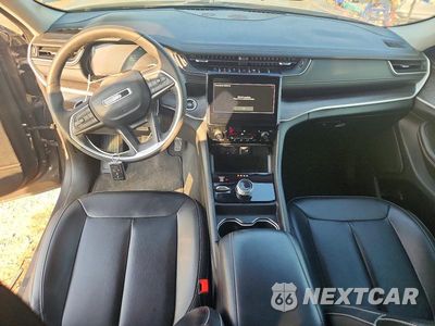 Zdjęcie 8 z 13 samochodu: 2023 JEEP GRAND CHEROKEE LIMITED VIN:1C4RJHBGXP8895599 - miniatura