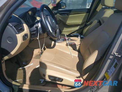 Zdjęcie 7 z 12 samochodu: 2013 BMW X1 XDRIVE28I VIN:WBAVL1C57DVR91228 - miniatura