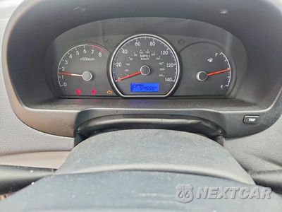 Zdjęcie 9 z 12 samochodu: 2010 HYUNDAI ELANTRA GLS VIN:KMHDU4ADXAU916558 - miniatura