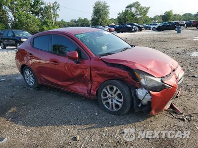 Czwarte zdjęcie samochodu z boku: 2017 TOYOTA YARIS IA BASE VIN:3MYDLBYV9HY152320 - miniatura