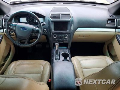 Zdjęcie 8 z 13 samochodu: 2016 FORD EXPLORER XLT VIN:1FM5K8D81GGB30574 - miniatura