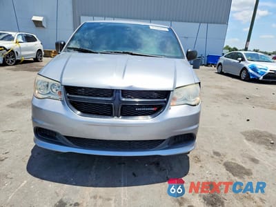 Piąte zdjęcie samochodu w środku: 2015 DODGE GRAND CARAVAN SE VIN:2C4RDGBG8FR512926 - miniatura