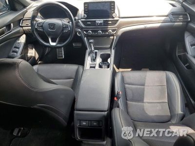 Zdjęcie 8 z 12 samochodu: 2021 HONDA ACCORD SPORT VIN:1HGCV1F38MA071230 - miniatura
