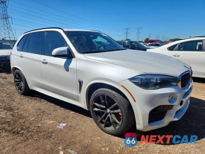 Czwarte zdjęcie samochodu z boku: 2017 BMW X5 M VIN:5YMKT6C35H0U39576 - miniatura