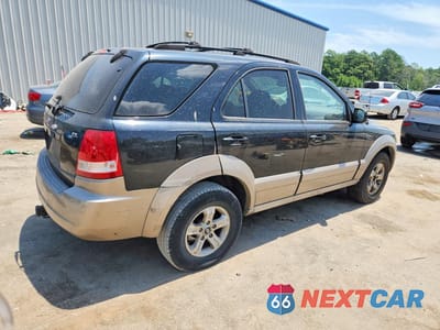 Trzecie zdjęcie samochodu z tyłu: 2004 KIA SORENTO LX VIN:KNDJC733645182161 - miniatura