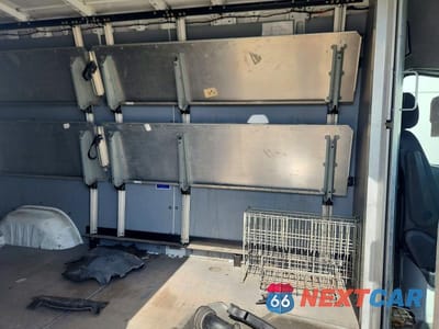 Zdjęcie 11 z 13 samochodu: 2014 MERCEDES-BENZ SPRINTER 2500 DELIVERY VAN VIN:WD3PE8DE9E5898655 - miniatura
