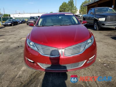 Piąte zdjęcie samochodu w środku: 2015 LINCOLN MKZ VIN:3LN6L2J93FR601806 - miniatura