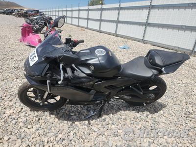 Trzecie zdjęcie samochodu z tyłu: 2025 YAMAHA YFZ320 A VIN:MH3RH25E0SK004820 - miniatura