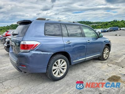 Trzecie zdjęcie samochodu z tyłu: 2013 TOYOTA HIGHLANDER HYBRID LIMITED VIN:JTEDC3EH9D2013182 - miniatura