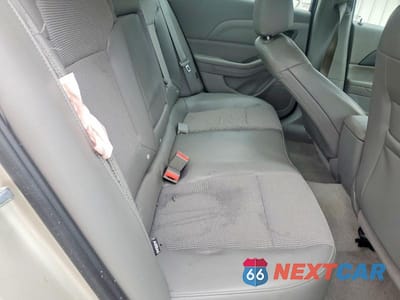 Zdjęcie 10 z 12 samochodu: 2014 CHEVROLET MALIBU 1LT VIN:1G11C5SL6EF156217 - miniatura