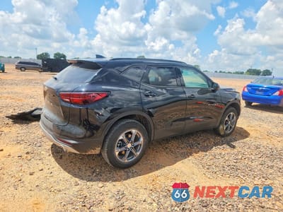 Trzecie zdjęcie samochodu z tyłu: 2024 CHEVROLET BLAZER 2LT VIN:3GNKBCR48RS191321 - miniatura