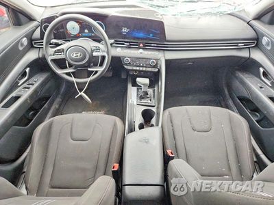 Zdjęcie 8 z 12 samochodu: 2024 HYUNDAI ELANTRA SEL VIN:KMHLM4DG8RU672874 - miniatura