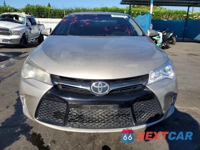 Piąte zdjęcie samochodu w środku: 2017 TOYOTA CAMRY SE VIN:4T1BF1FK9HU293824 - miniatura