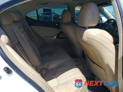 Zdjęcie 10 z 12 samochodu: 2007 LEXUS IS 250 VIN:JTHBK262372050556 - miniatura
