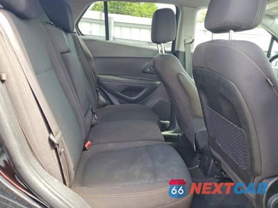 Zdjęcie 11 z 13 samochodu: 2019 CHEVROLET TRAX LS VIN:3GNCJKSB9KL354861 - miniatura