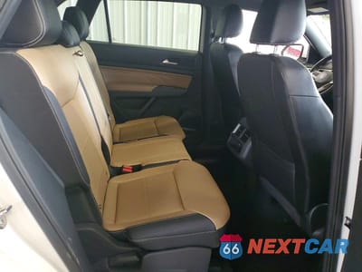 Zdjęcie 11 z 13 samochodu: 2021 VOLKSWAGEN ATLAS CROSS SPORT SEL VIN:1V2BC2CA9MC225455 - miniatura