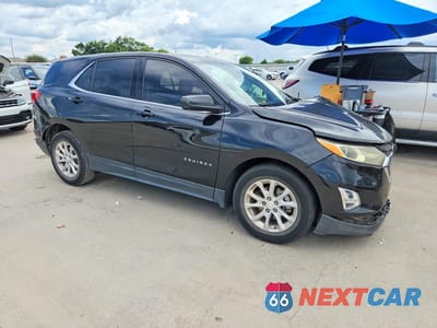 Czwarte zdjęcie samochodu z boku: 2020 CHEVROLET EQUINOX LT VIN:3GNAXKEV8LL197286 - miniatura