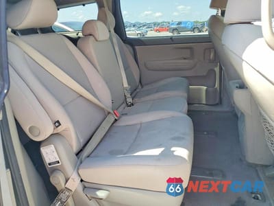Zdjęcie 11 z 13 samochodu: 2016 KIA SEDONA LX VIN:KNDMB5C16G6192366 - miniatura