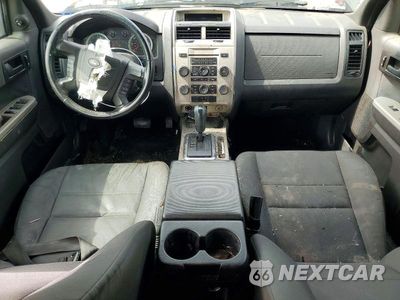 Zdjęcie 8 z 14 samochodu: 2011 FORD ESCAPE XLT VIN:1FMCU0D79BKC22970 - miniatura