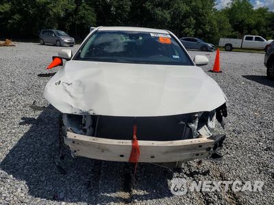 Piąte zdjęcie samochodu w środku: 2018 TOYOTA CAMRY LE VIN:JTNB11HK0J3048210 - miniatura