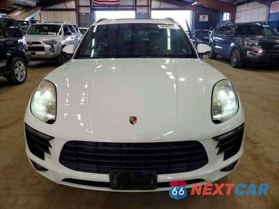 Piąte zdjęcie samochodu w środku: 2017 PORSCHE MACAN S VIN:WP1AB2A5XHLB14407 - miniatura