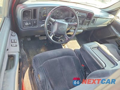 Zdjęcie 8 z 12 samochodu: 2000 CHEVROLET SILVERADO K1500 VIN:1GCEK19T2YE217146 - miniatura