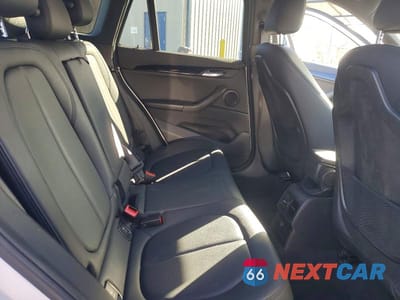 Zdjęcie 11 z 13 samochodu: 2017 BMW X1 XDRIVE28I VIN:WBXHT3C3XH5F68231 - miniatura