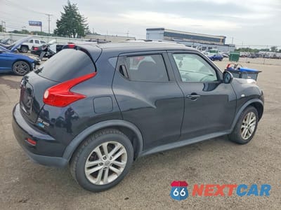 Trzecie zdjęcie samochodu z tyłu: 2013 NISSAN JUKE S VIN:JN8AF5MV8DT221506 - miniatura