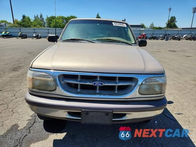 Piąte zdjęcie samochodu w środku: 1997 FORD EXPLORER VIN:1FMDU34E9VZB66657 - miniatura