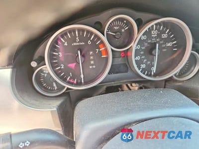 Zdjęcie 9 z 12 samochodu: 2011 MAZDA MX-5 MIATA VIN:JM1NC2LF7B0213426 - miniatura