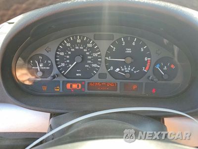 Zdjęcie 9 z 12 samochodu: 2002 BMW 325 I VIN:WBAEV33492KL68351 - miniatura
