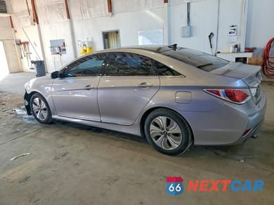 Drugie zdjęcie samochodu z przodu: 2014 HYUNDAI SONATA HYBRID VIN:KMHEC4A40EA105012 - miniatura