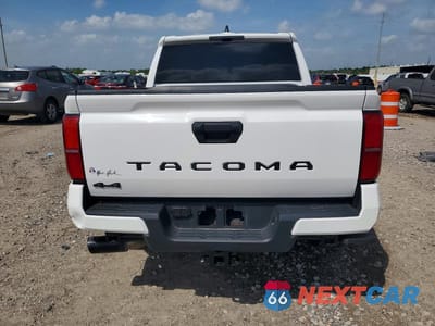 Zdjęcie 6 z 13 samochodu: 2025 TOYOTA TACOMA TRD SPORT VIN:3TYLB5JN5ST102221 - miniatura